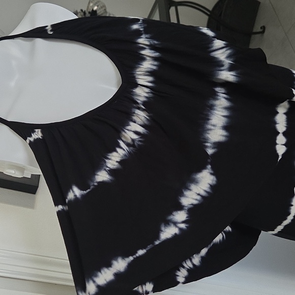 Young Fabulous And Broke Black And White Tie Dye Flutter Maxi Dress L Ex Cond - Picture 2 of 7